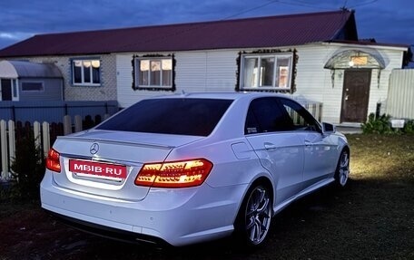 Mercedes-Benz E-Класс, 2012 год, 1 500 000 рублей, 2 фотография