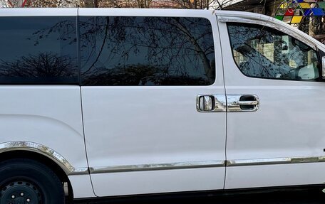 Hyundai Grand Starex Grand Starex I рестайлинг 2, 2008 год, 1 500 000 рублей, 21 фотография