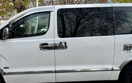 Hyundai Grand Starex Grand Starex I рестайлинг 2, 2008 год, 1 500 000 рублей, 25 фотография