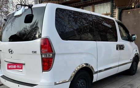 Hyundai Grand Starex Grand Starex I рестайлинг 2, 2008 год, 1 500 000 рублей, 22 фотография