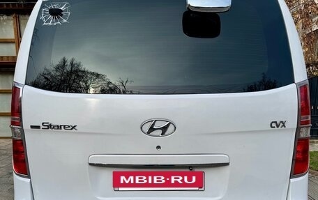 Hyundai Grand Starex Grand Starex I рестайлинг 2, 2008 год, 1 500 000 рублей, 23 фотография