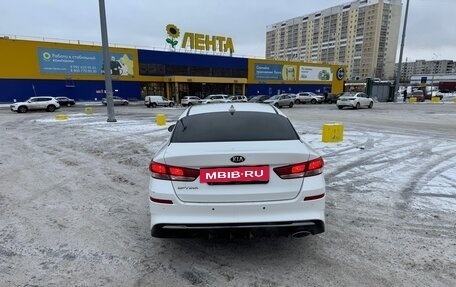 KIA Optima IV, 2018 год, 1 900 000 рублей, 4 фотография