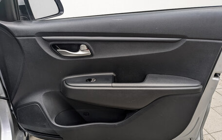 KIA Rio IV, 2021 год, 930 000 рублей, 21 фотография