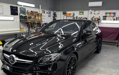 Mercedes-Benz E-Класс AMG, 2017 год, 6 500 000 рублей, 1 фотография