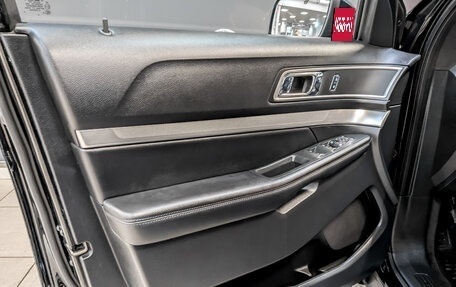 Ford Explorer VI, 2016 год, 2 750 000 рублей, 19 фотография