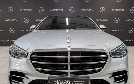 Mercedes-Benz S-Класс, 2023 год, 14 275 000 рублей, 2 фотография