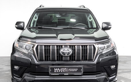 Toyota Land Cruiser Prado 150 рестайлинг 2, 2021 год, 6 820 000 рублей, 2 фотография