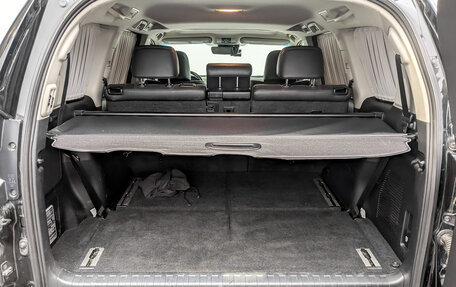 Toyota Land Cruiser Prado 150 рестайлинг 2, 2021 год, 6 820 000 рублей, 10 фотография