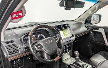 Toyota Land Cruiser Prado 150 рестайлинг 2, 2021 год, 6 820 000 рублей, 16 фотография