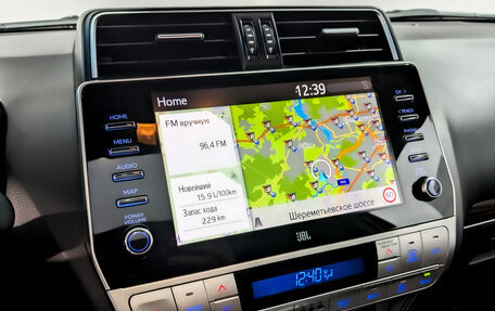 Toyota Land Cruiser Prado 150 рестайлинг 2, 2021 год, 6 820 000 рублей, 29 фотография