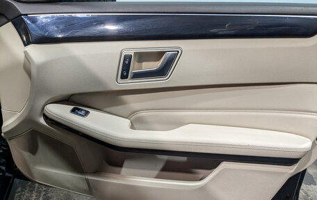 Mercedes-Benz E-Класс, 2014 год, 1 855 000 рублей, 24 фотография