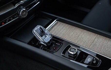 Volvo XC60 II, 2025 год, 9 200 000 рублей, 23 фотография