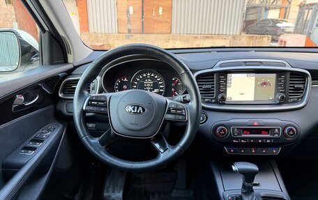 KIA Sorento III Prime рестайлинг, 2018 год, 3 000 000 рублей, 21 фотография