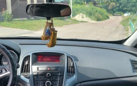 Opel Astra J, 2012 год, 800 000 рублей, 3 фотография