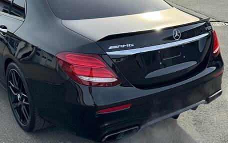 Mercedes-Benz E-Класс AMG, 2017 год, 6 500 000 рублей, 12 фотография