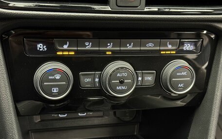 Volkswagen Taos, 2021 год, 2 390 000 рублей, 14 фотография