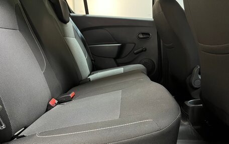 Renault Sandero II рестайлинг, 2020 год, 1 250 000 рублей, 16 фотография