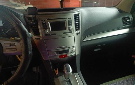 Subaru Outback IV рестайлинг, 2012 год, 1 350 000 рублей, 6 фотография