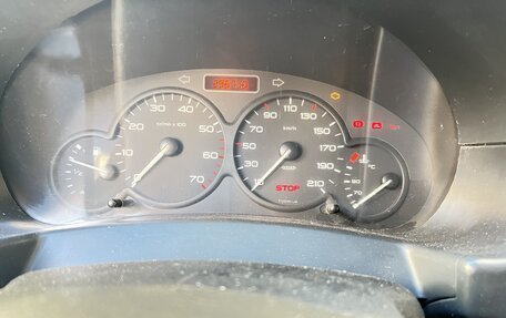 Peugeot Partner II рестайлинг 2, 2007 год, 350 000 рублей, 9 фотография