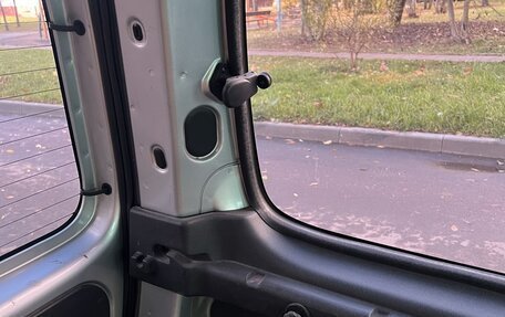 Peugeot Partner II рестайлинг 2, 2007 год, 350 000 рублей, 19 фотография