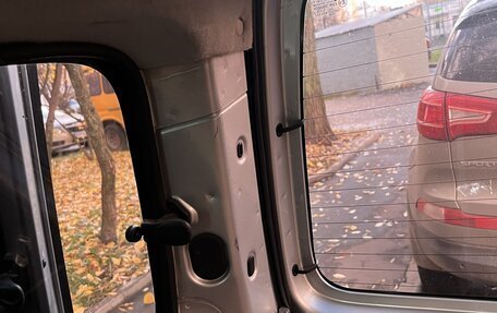 Peugeot Partner II рестайлинг 2, 2007 год, 350 000 рублей, 18 фотография