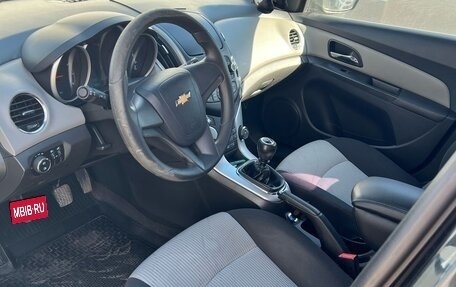 Chevrolet Cruze II, 2013 год, 870 000 рублей, 7 фотография