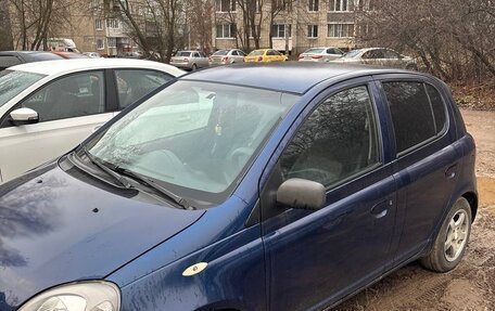 Toyota Yaris I рестайлинг, 2001 год, 300 000 рублей, 14 фотография