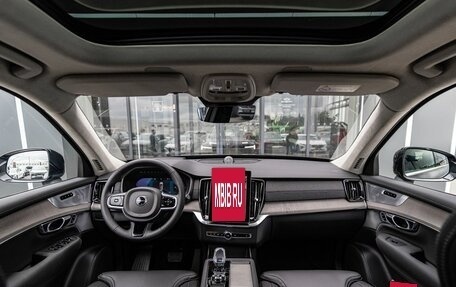 Volvo XC90 II рестайлинг, 2025 год, 12 990 000 рублей, 16 фотография