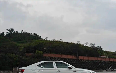 Skoda Superb III рестайлинг, 2023 год, 2 100 000 рублей, 8 фотография