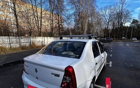 Renault Logan I, 2010 год, 380 000 рублей, 4 фотография