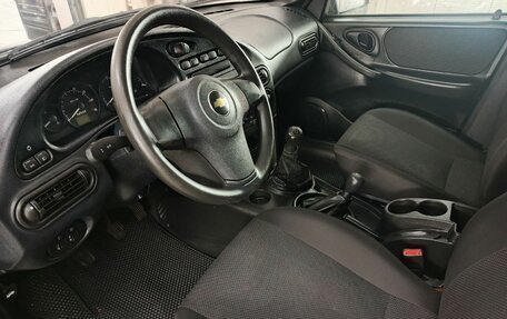 Chevrolet Niva I рестайлинг, 2017 год, 780 000 рублей, 11 фотография