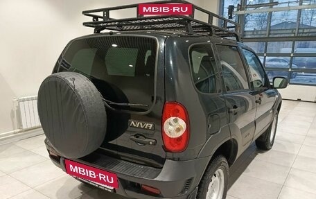 Chevrolet Niva I рестайлинг, 2017 год, 780 000 рублей, 9 фотография