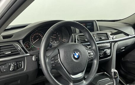 BMW 3 серия, 2018 год, 2 099 000 рублей, 12 фотография