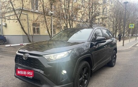 Toyota RAV4, 2020 год, 3 230 000 рублей, 19 фотография