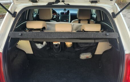 Toyota Auris II, 2009 год, 530 000 рублей, 15 фотография