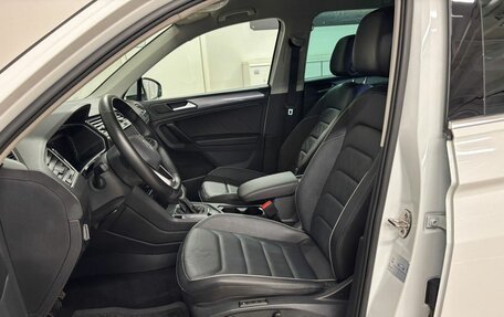 Volkswagen Tiguan II, 2021 год, 3 473 000 рублей, 7 фотография