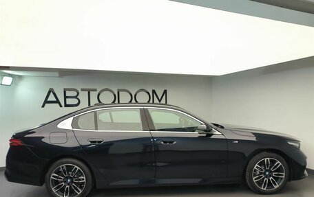 BMW 5 серия, 2025 год, 8 700 000 рублей, 6 фотография