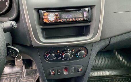 Renault Logan II, 2020 год, 500 000 рублей, 10 фотография