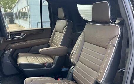 GMC Yukon IV, 2025 год, 20 000 000 рублей, 18 фотография