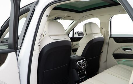 Bentley Bentayga I, 2020 год, 24 988 888 рублей, 11 фотография