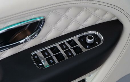 Bentley Bentayga I, 2020 год, 24 988 888 рублей, 18 фотография