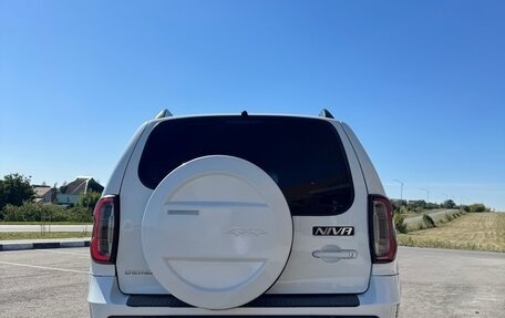 Chevrolet Niva I рестайлинг, 2016 год, 745 000 рублей, 5 фотография