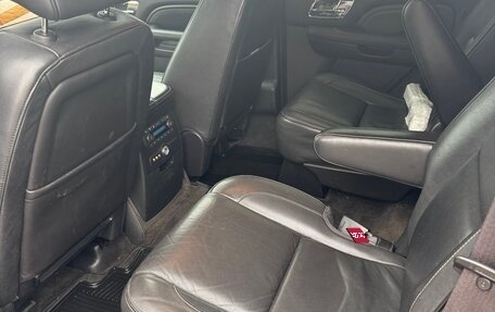 Cadillac Escalade III, 2013 год, 1 950 000 рублей, 8 фотография