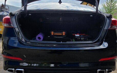 Hyundai Elantra VI рестайлинг, 2017 год, 1 290 000 рублей, 8 фотография