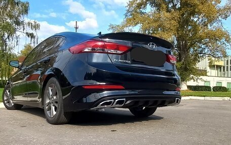 Hyundai Elantra VI рестайлинг, 2017 год, 1 290 000 рублей, 12 фотография