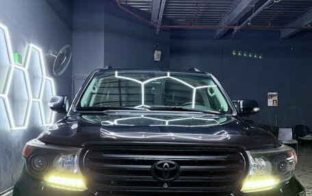 Toyota Land Cruiser 200, 2013 год, 3 870 000 рублей, 1 фотография