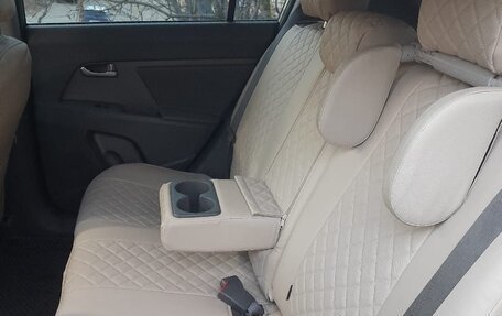 KIA Sportage III, 2010 год, 1 100 000 рублей, 3 фотография