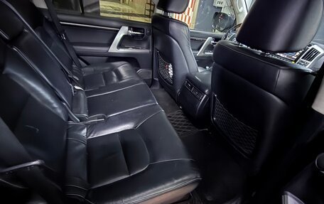 Toyota Land Cruiser 200, 2013 год, 3 870 000 рублей, 13 фотография