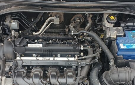 Hyundai Solaris II рестайлинг, 2021 год, 2 фотография