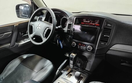Mitsubishi Pajero IV, 2013 год, 2 250 000 рублей, 12 фотография